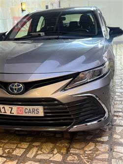 تۆیۆتا کامری